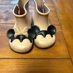 Mini Melissa x Disney Mickey & Minnie Rain Boots – Toddler Size 8 – Well Loved